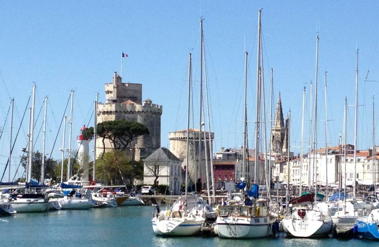 شقة Vue Exceptionnelle Sur Les Tours ! Charme Et Tranquillite لا روشيل المظهر الخارجي الصورة